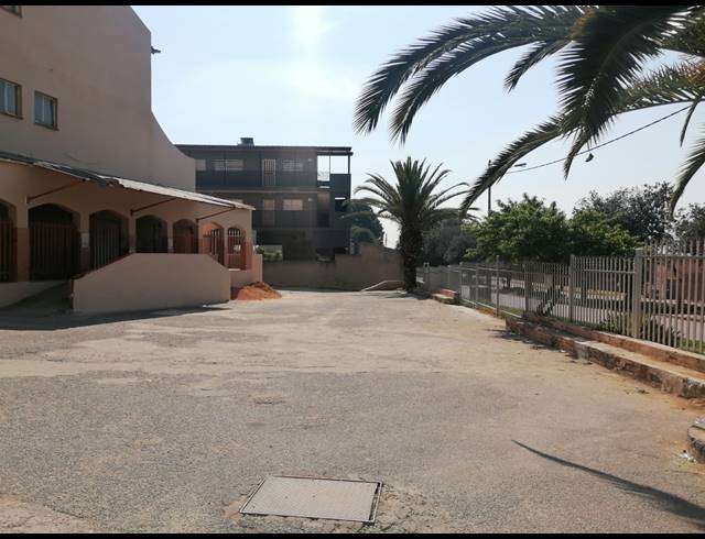 2,206M² APARTMENT BLOCK FOR SALE IN BIRCHLEIGH